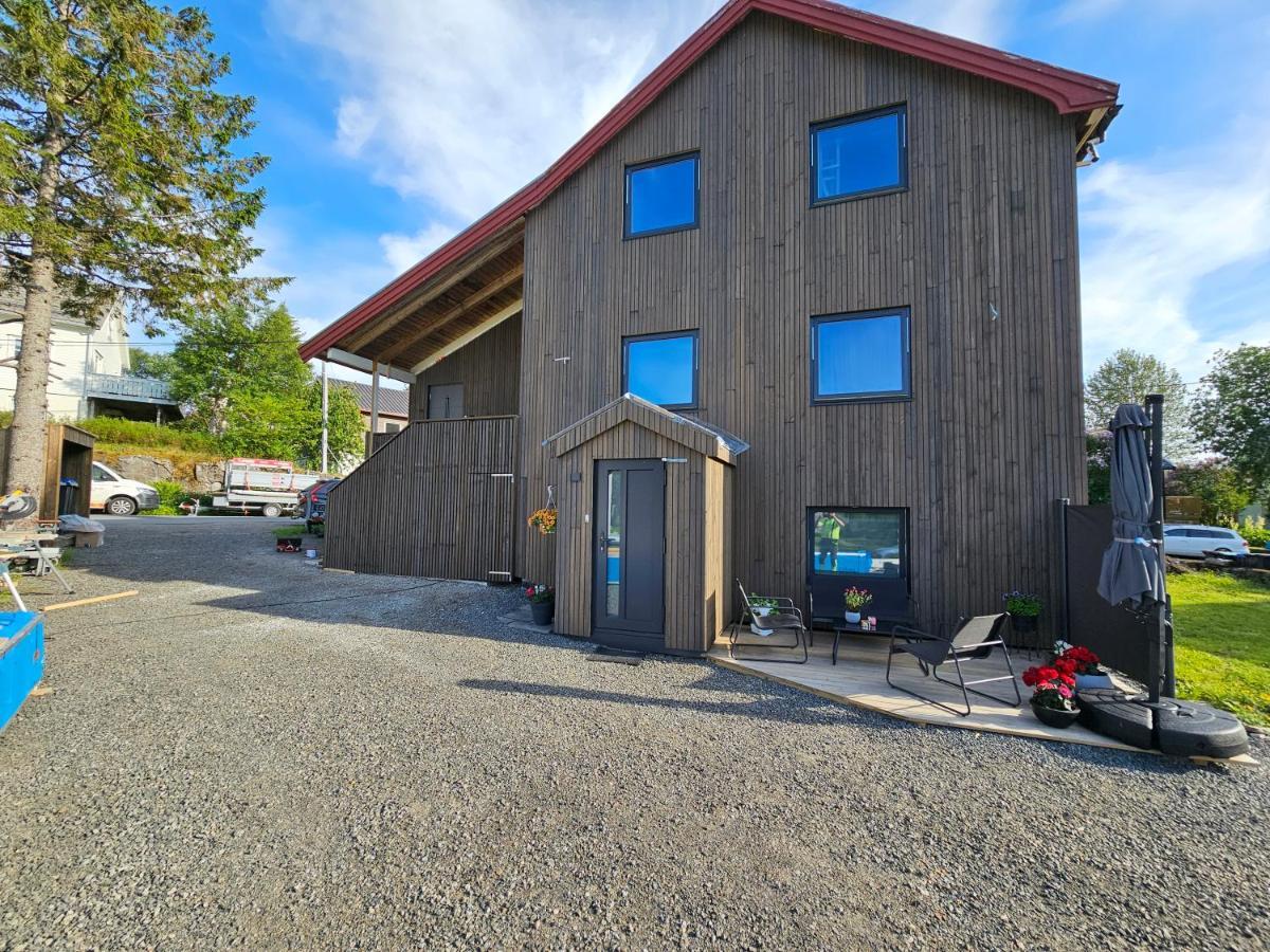 Innholdsrik Og Koselig Leilighet I Svolvaer Lofoten מראה חיצוני תמונה